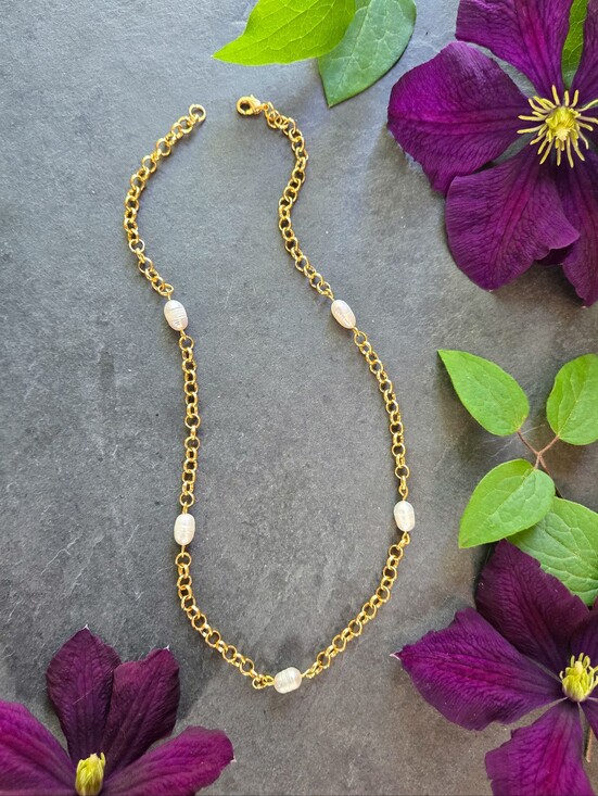 Artisan Jewelry - NWT Artisan Made 24k Gold Plated Pearl Station Choker
